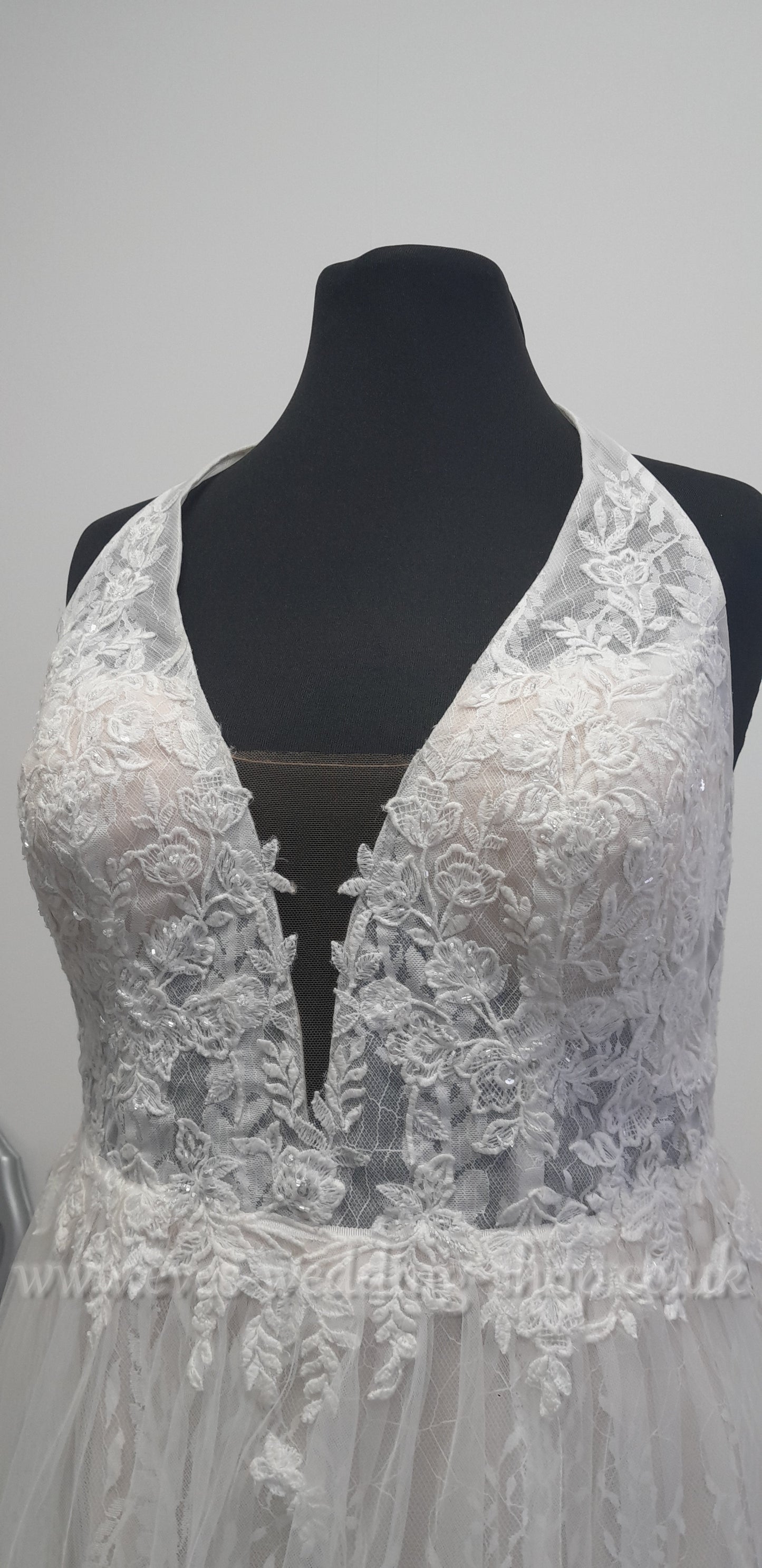 DB Studio ivory stone colour wedding dress US 16, UK 18
