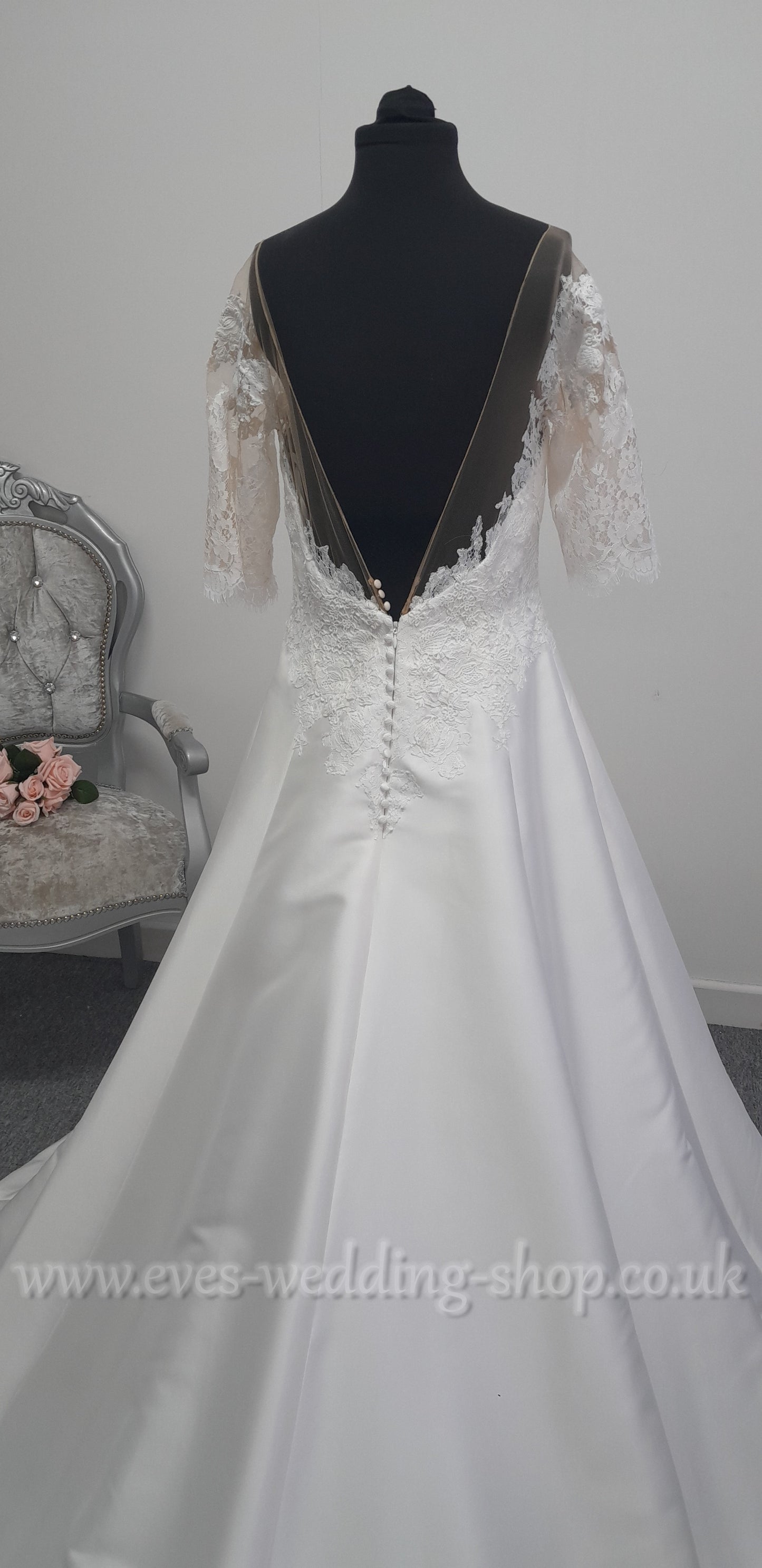 Anna Lizh ivory wedding dress with sleeves UK 14
