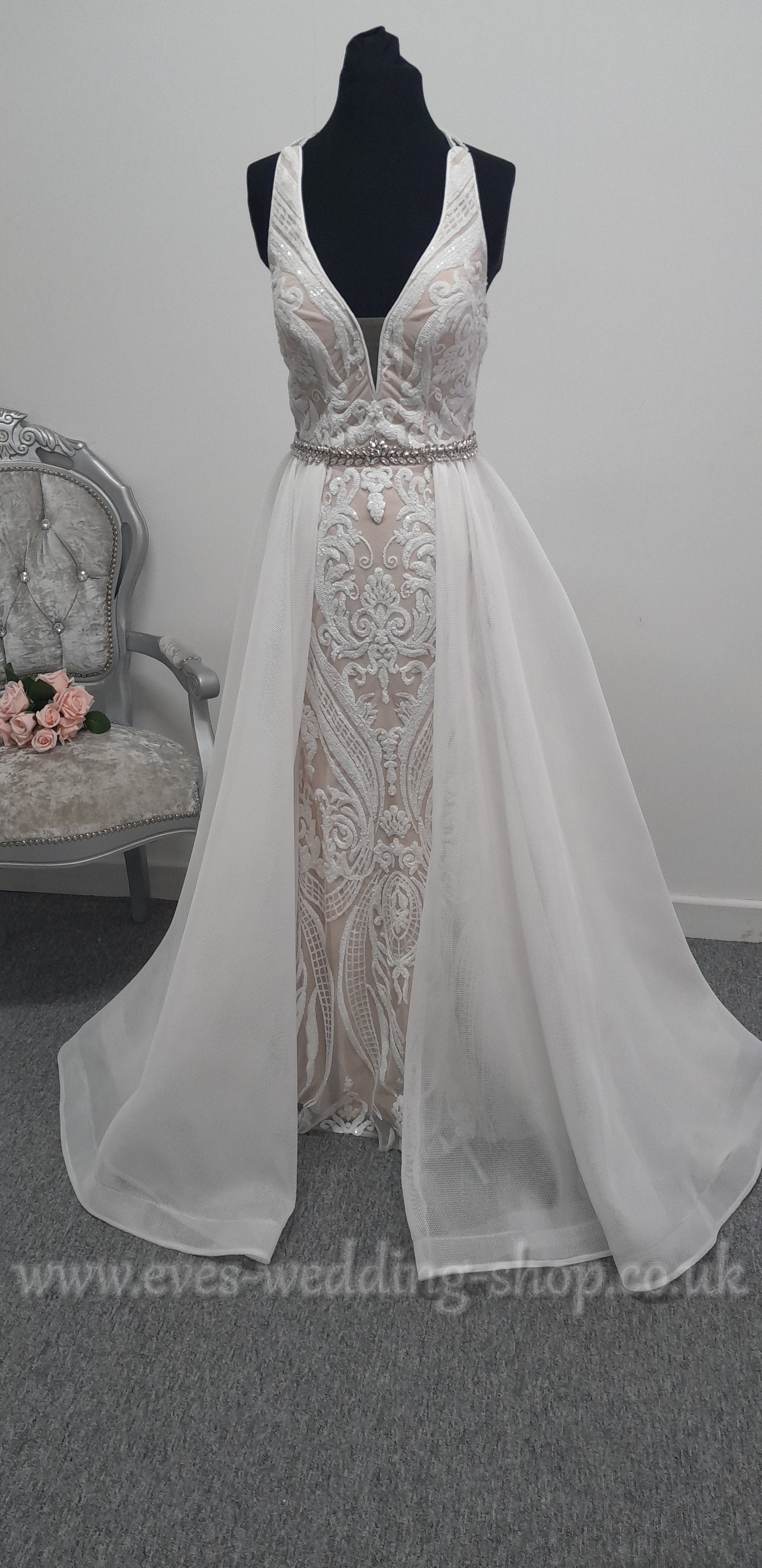 Off white / nude wedding dress UK 6