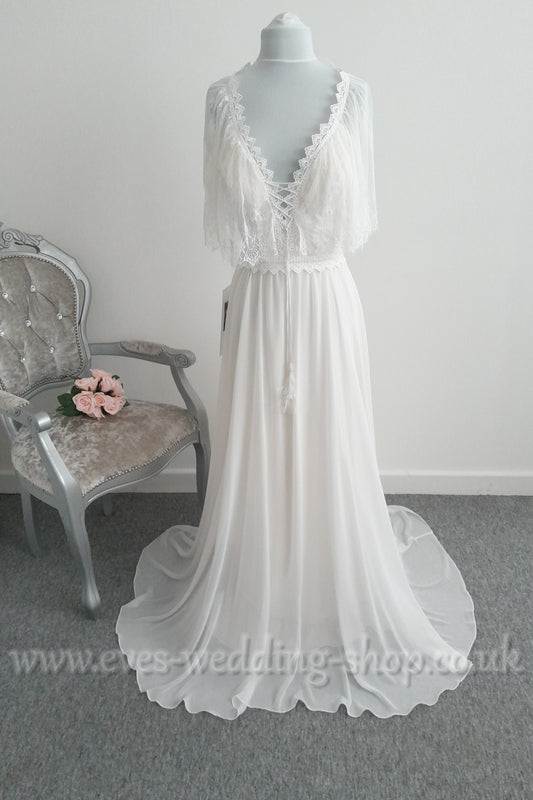 Wilderly bride ''Isobel'' sand/ivory boho wedding dress UK 10