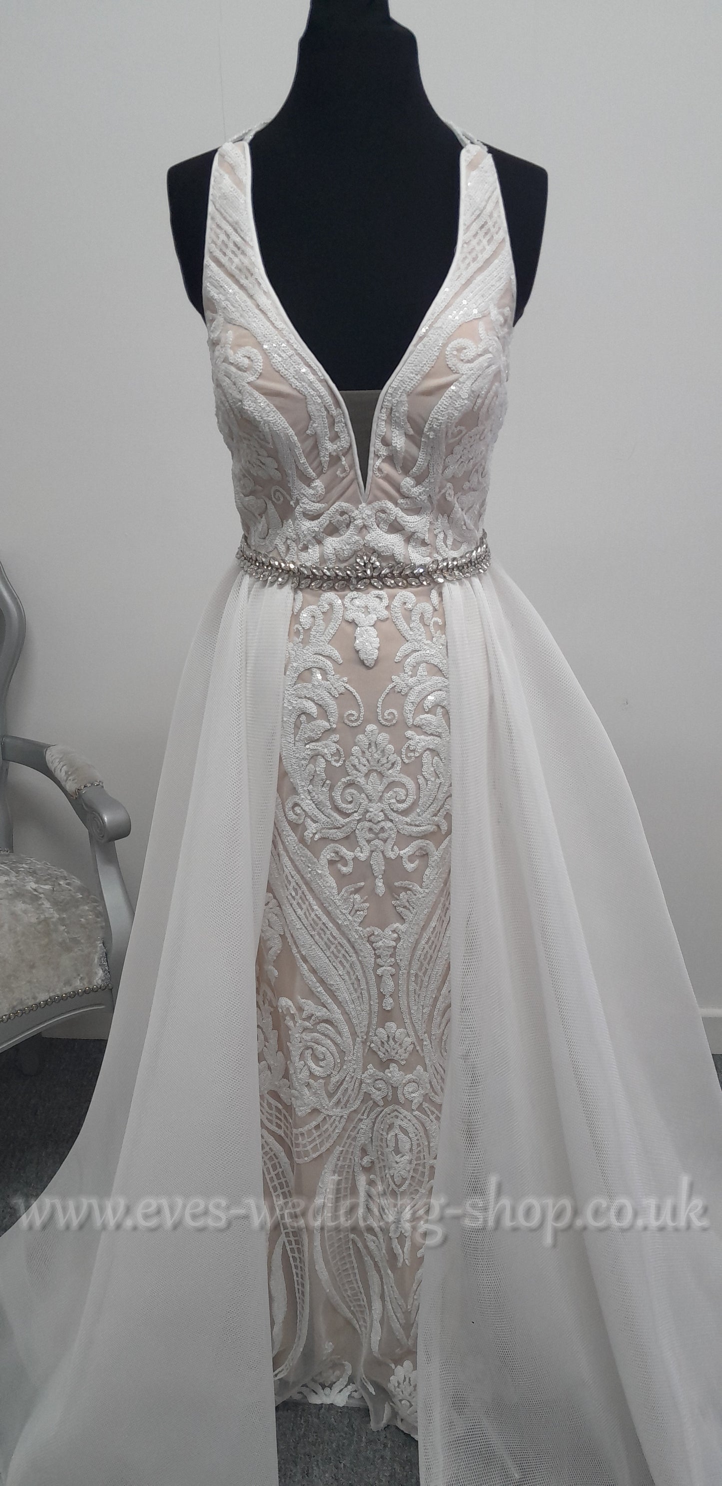 Off white / nude wedding dress UK 6