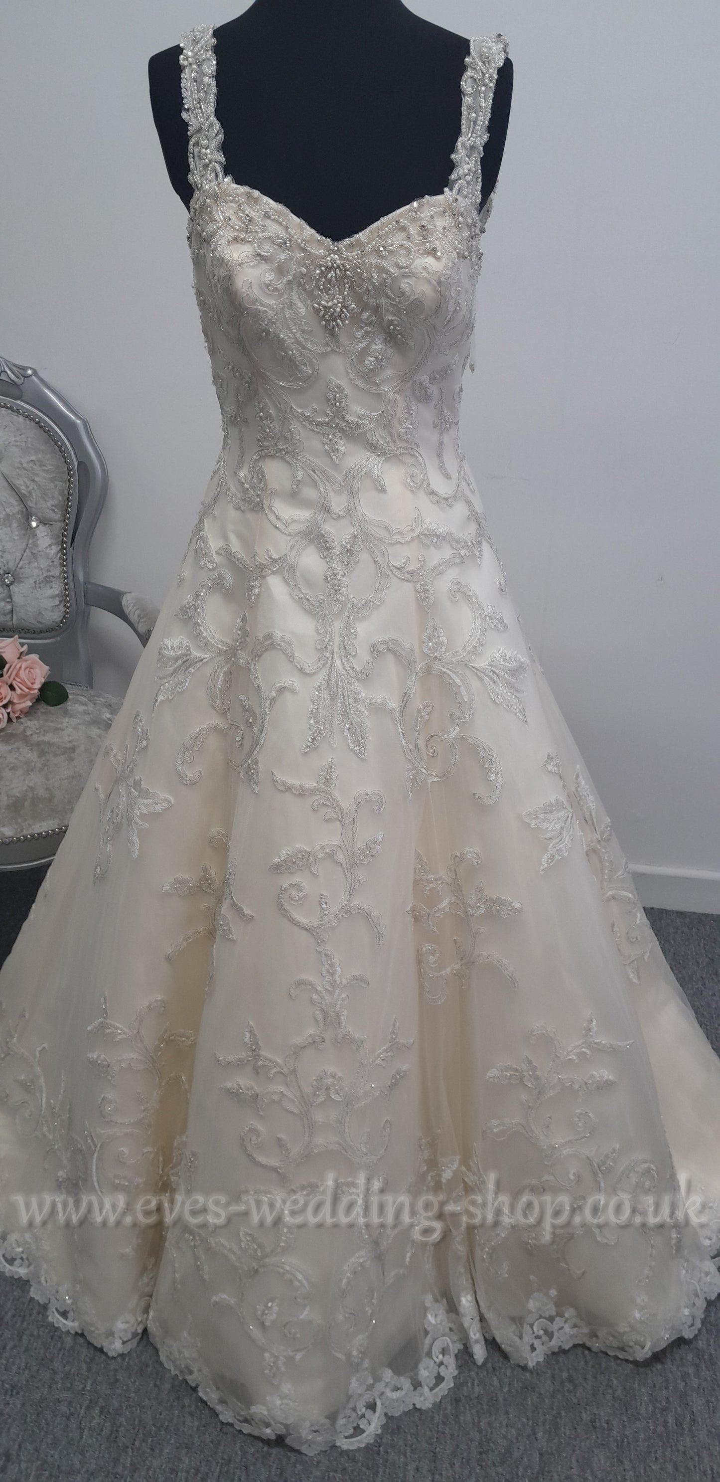 Christine Dando vanilla colour wedding dress UK 12
