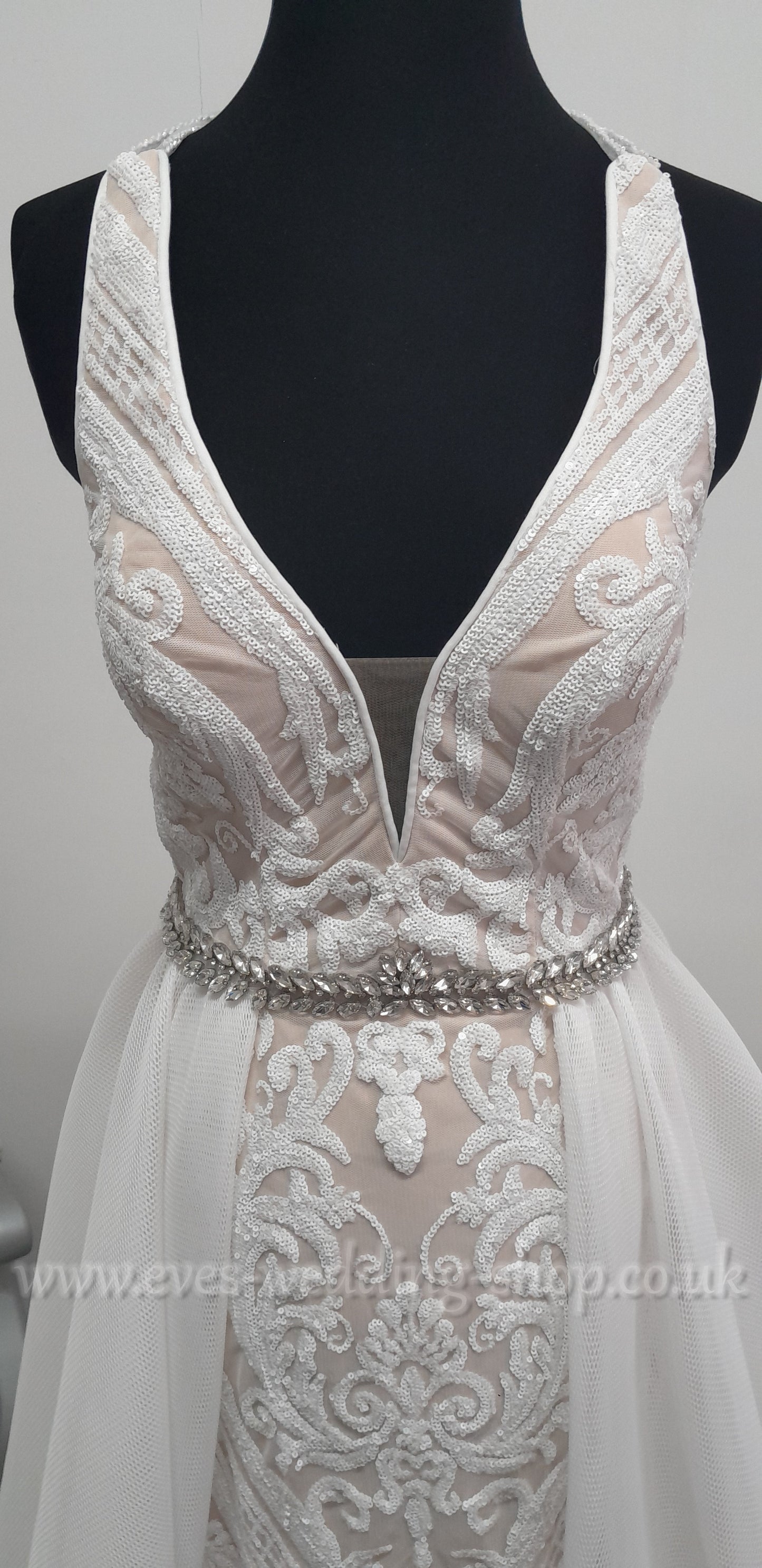 Off white / nude wedding dress UK 6