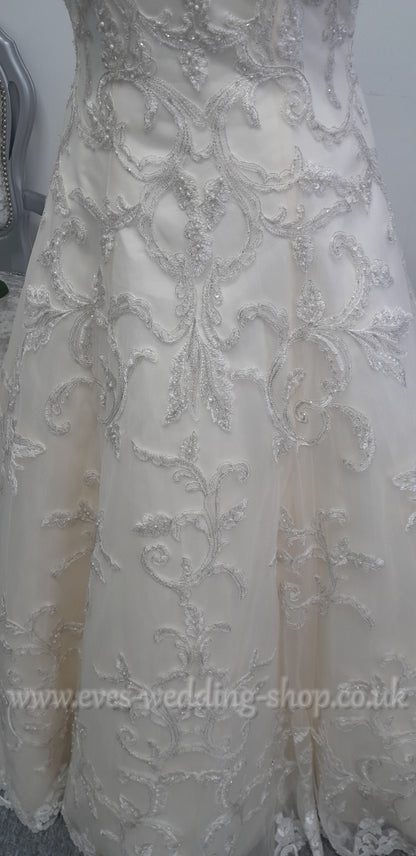 Christine Dando vanilla colour wedding dress UK 12