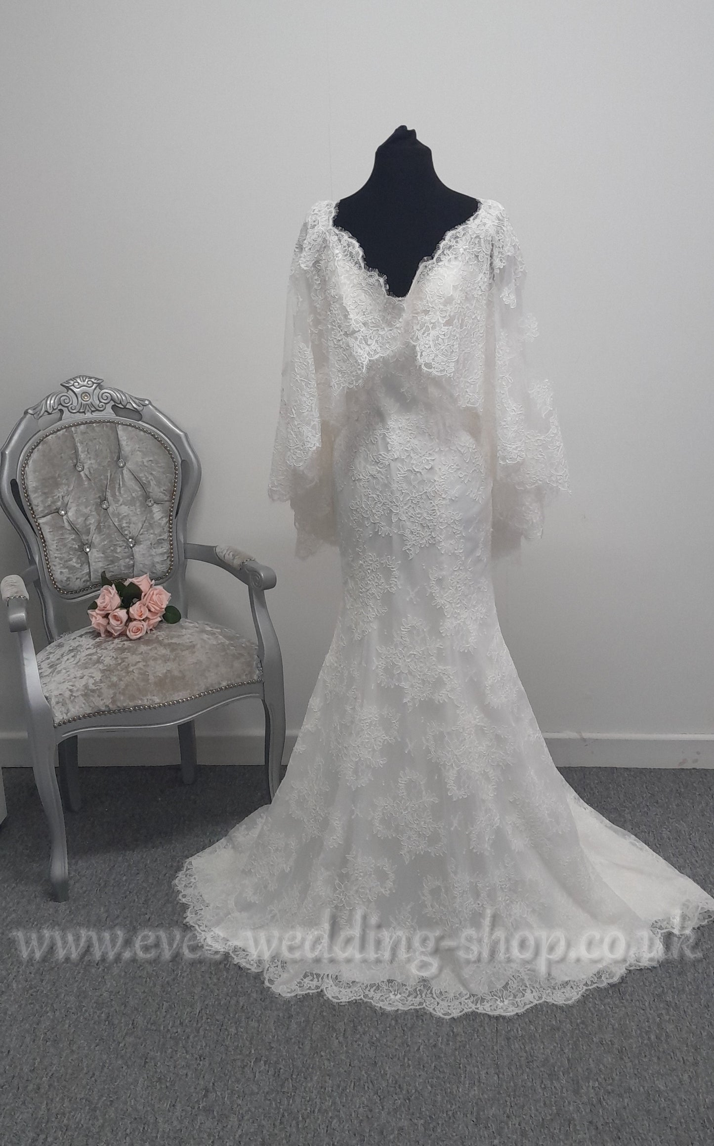 Ronald Joyce ivory wedding dress with detachable cape approx UK10