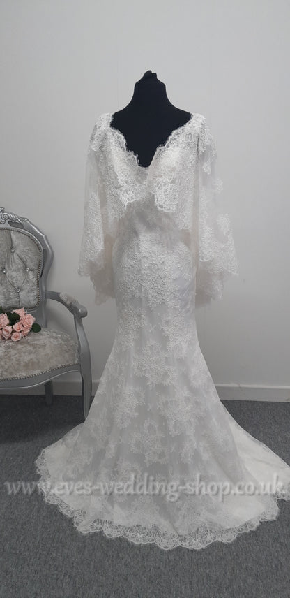 Ronald Joyce ivory wedding dress with detachable cape approx UK10