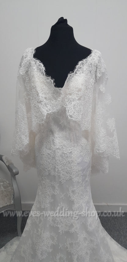 Ronald Joyce ivory wedding dress with detachable cape approx UK10