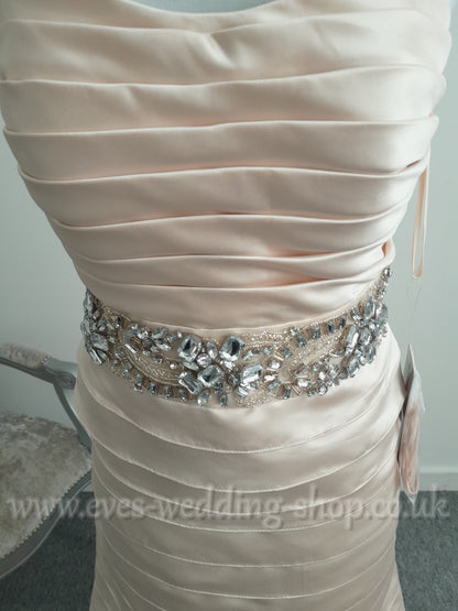 Beautiful gold Jovani prom / wedding dress Us 6 / UK size 10