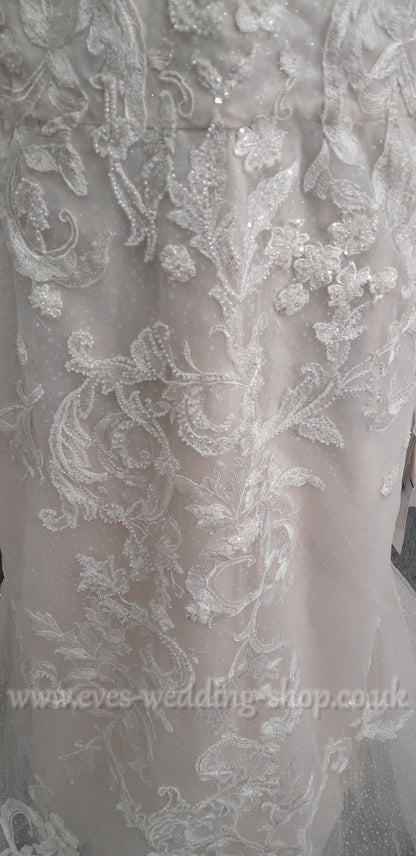 Oleg Cassini glitter ivory / stone colour wedding dress US 26, UK 28