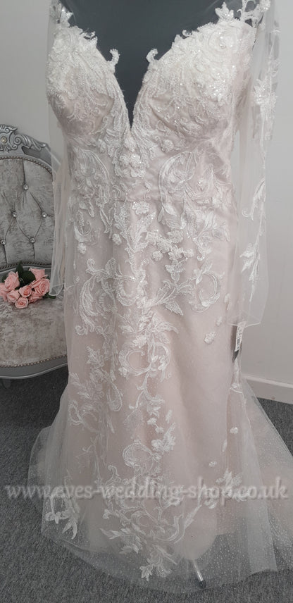 Oleg Cassini glitter ivory / stone colour wedding dress US 26, UK 28