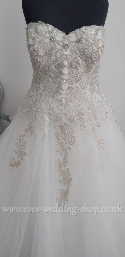 Michelle Bridal MB1819 ivory princess wedding dress US 26, UK 28