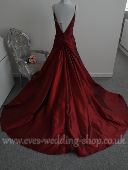 Veromia wine color wedding dress UK 12