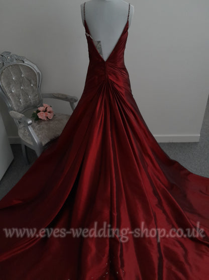Veromia wine color wedding dress UK 12