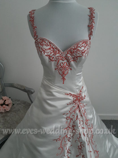 Alfred Angelo 1825 ivory/cherry wedding dress UK 8/10