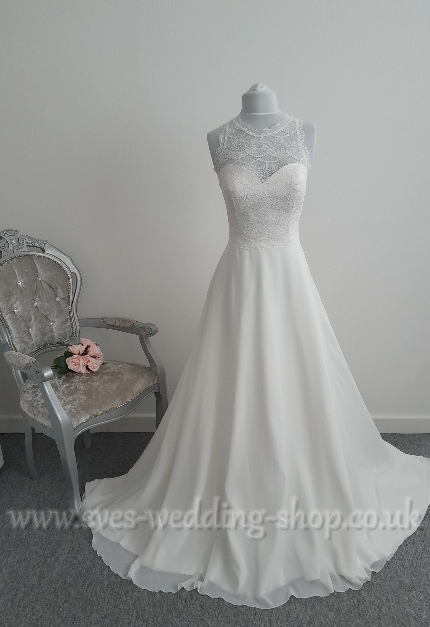 Bianco Evento ''Nala'' ivory chiffon wedding dress UK 12, EU 40