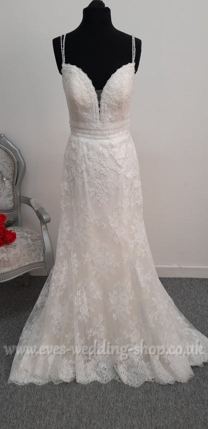 Ella Rose ivory wedding dress UK 10