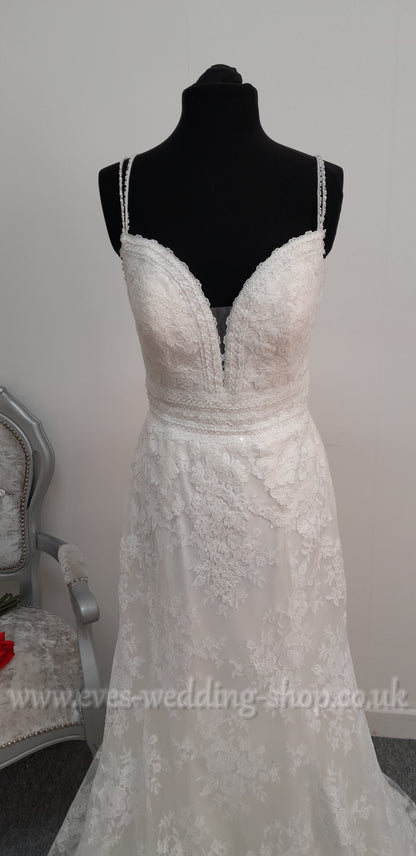 Ella Rose ivory wedding dress UK 10