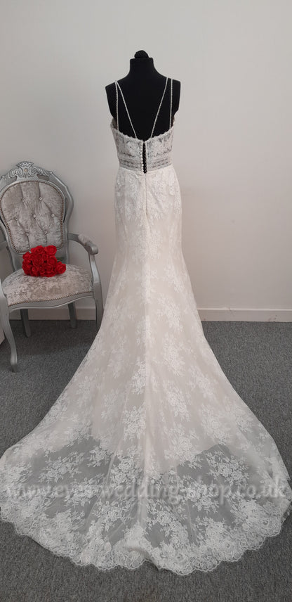 Ella Rose ivory wedding dress UK 10