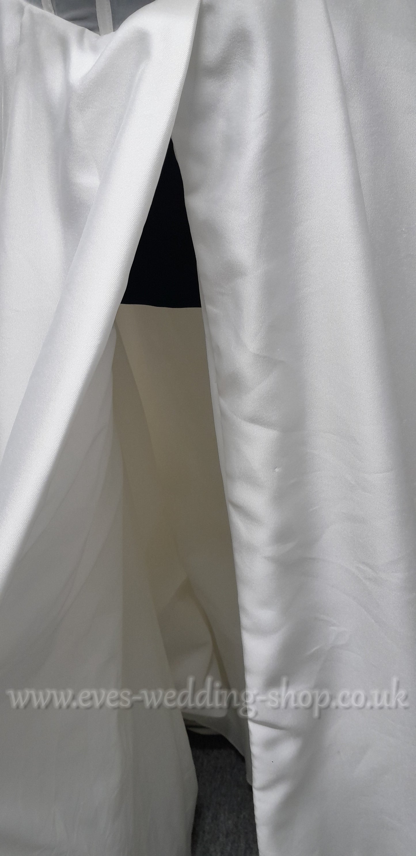 Eva Lendel mikado satin wedding dress size 44, UK 14
