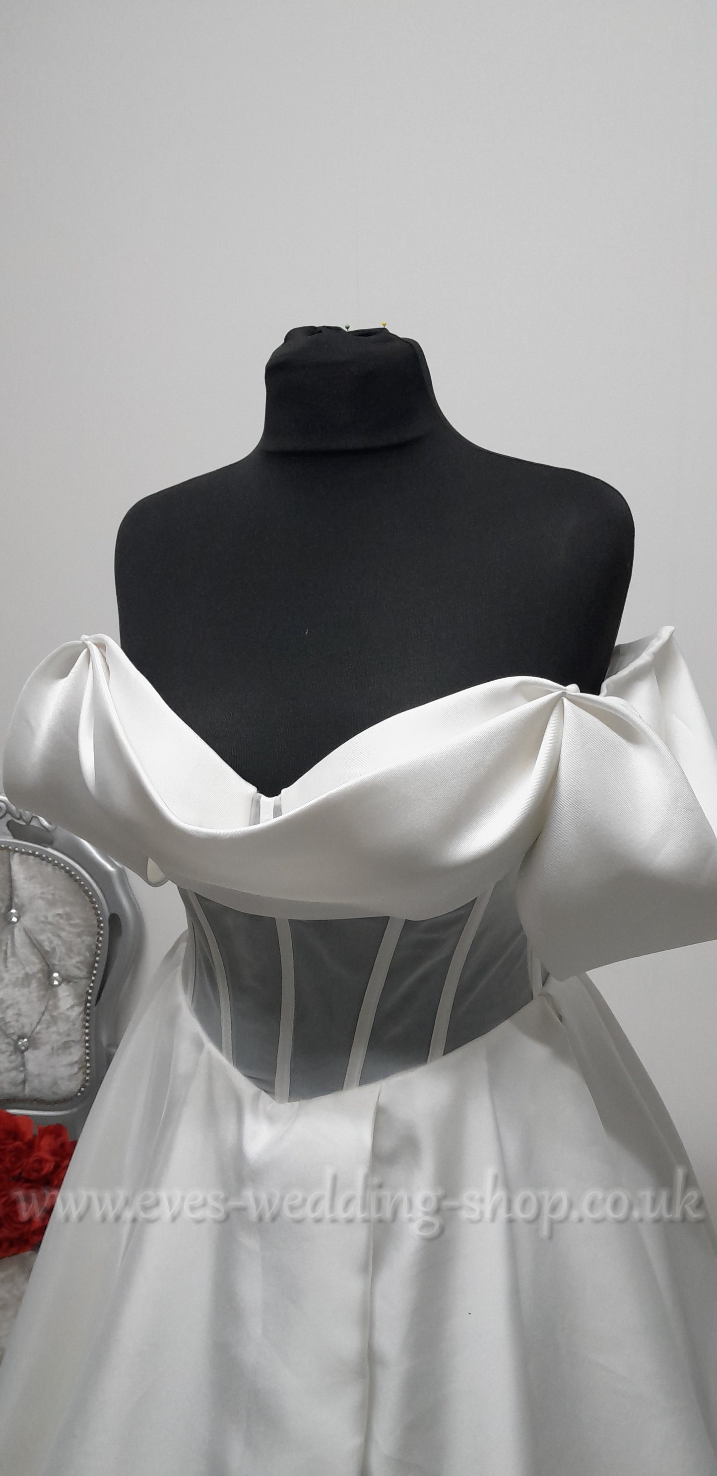 Eva Lendel mikado satin wedding dress size 44, UK 14