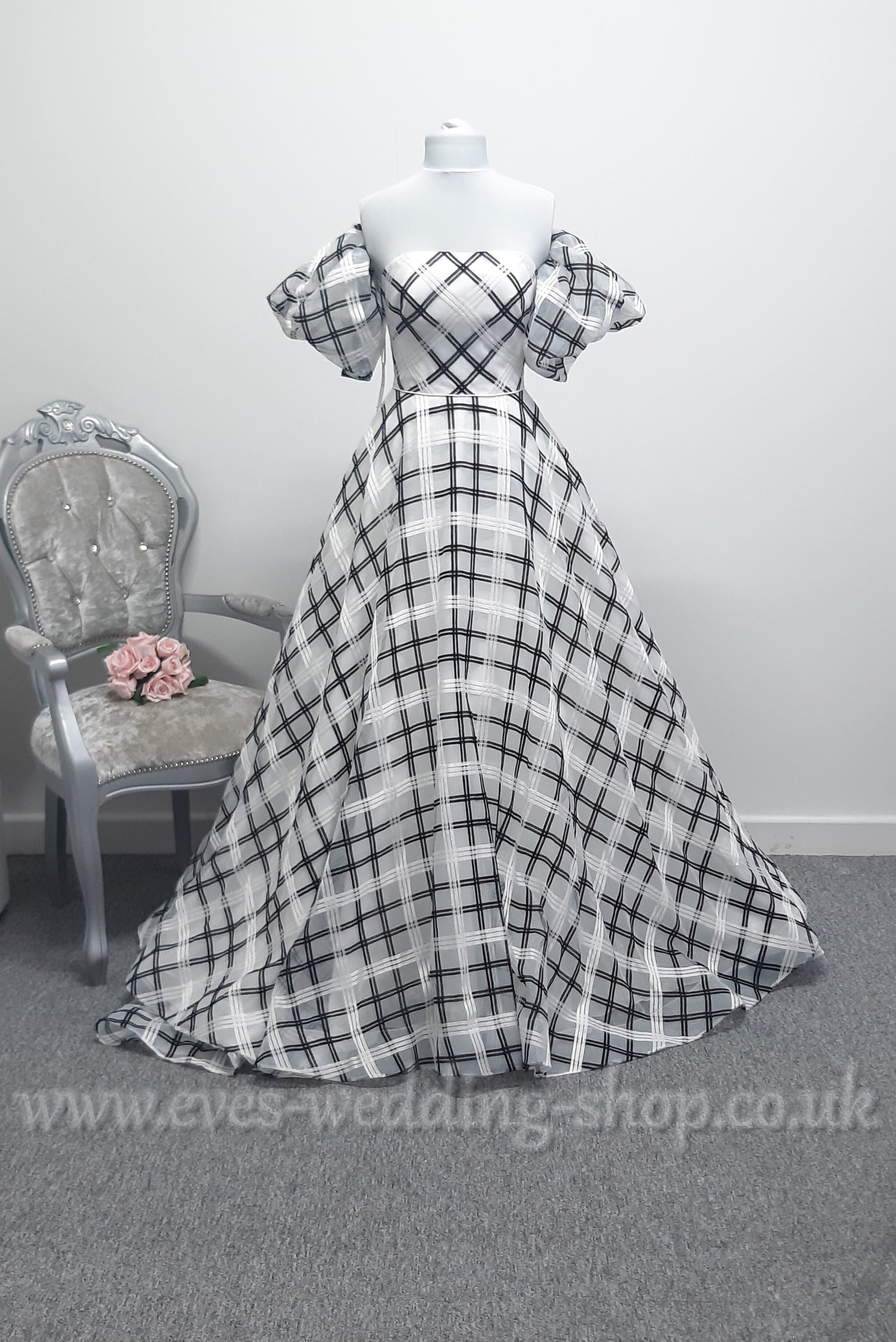 WTOO Rosalind style 11106 Caledonia plaid  wedding dress US 2, UK 4 with pockets