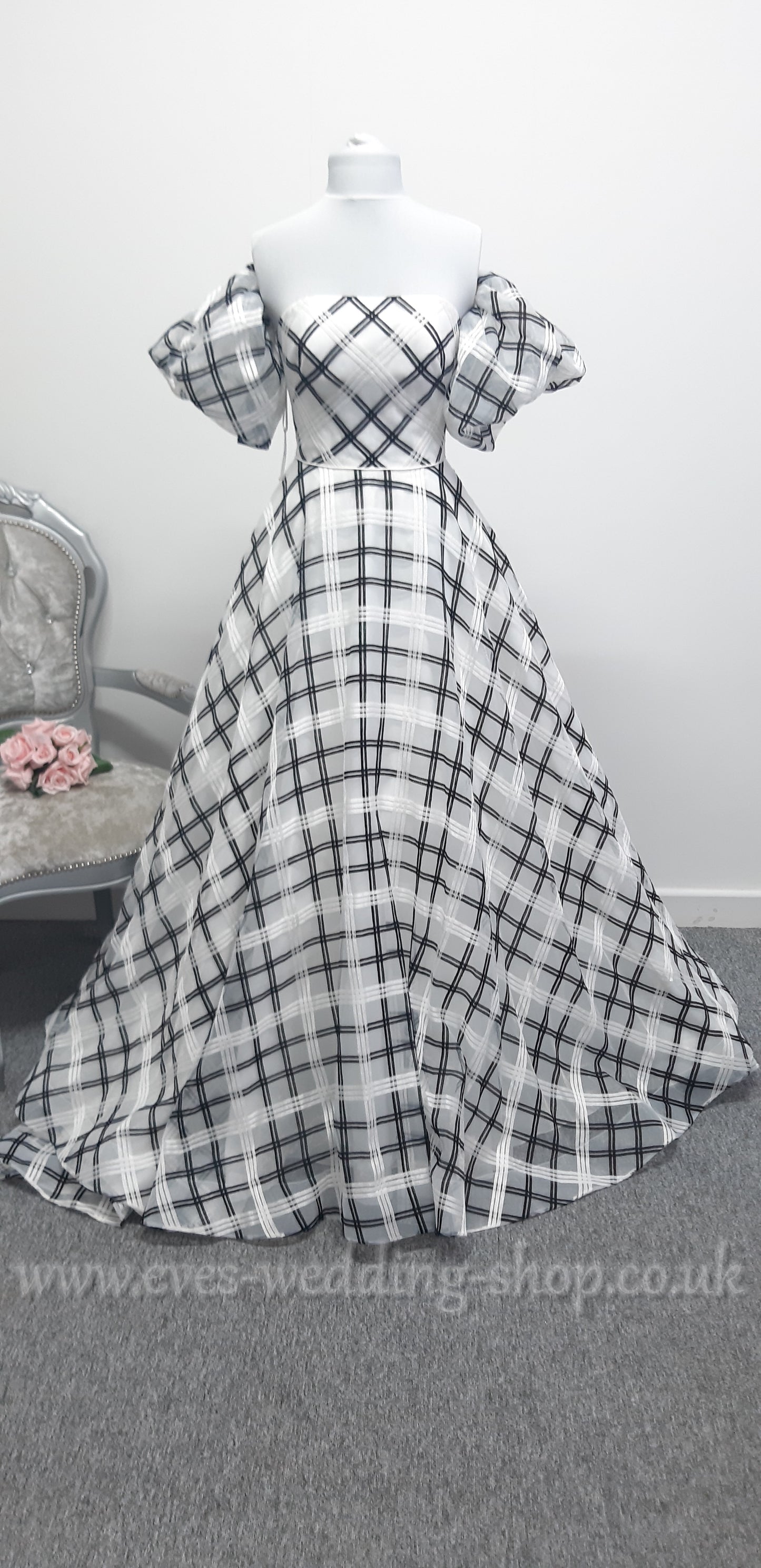 WTOO Rosalind style 11106 Caledonia plaid  wedding dress US 2, UK 4 with pockets