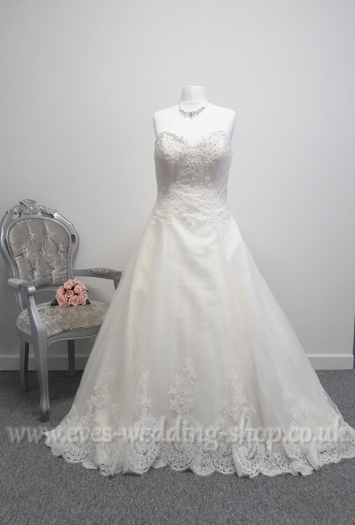 Art Couture AC510 ivory wedding dress UK 16