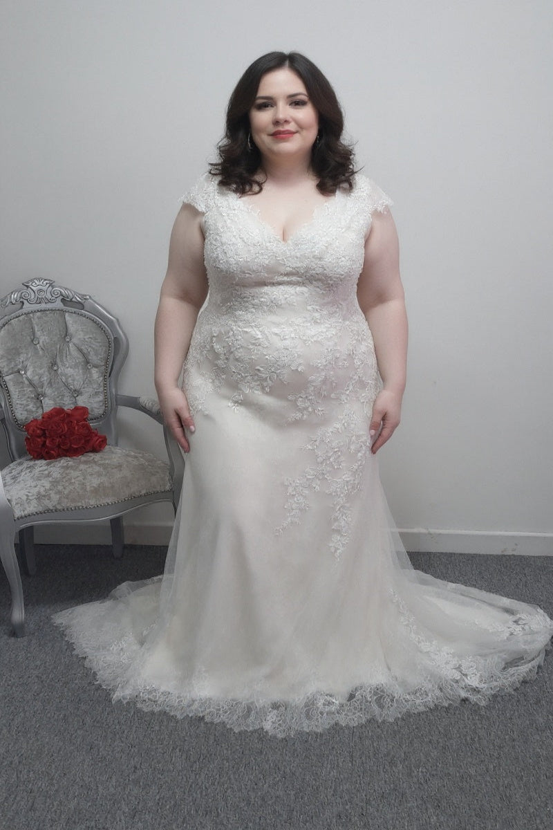 Nicole Spose ivory wedding dress approx. UK 22-24