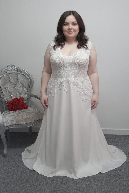 Nicole Spose ivory wedding dress IT 52 / UK 20-22
