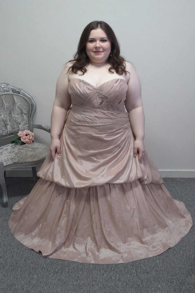 Sonsie 91019 wedding dress UK size 24