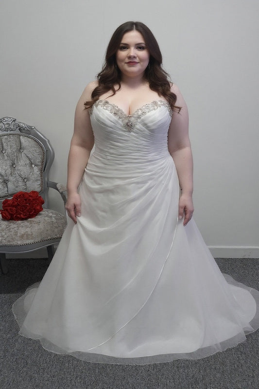 Beautiful brides by Special day ivory organza wedding dress UK 24