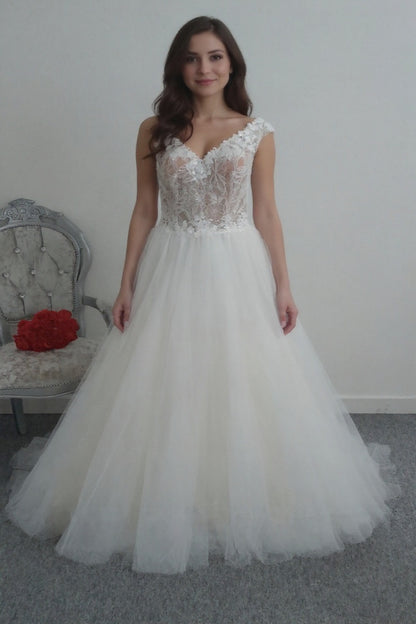Tres Chic ivory nude tulle wedding dress UK 14