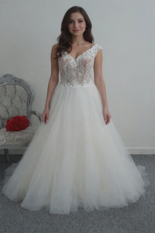 Tres Chic ivory nude tulle wedding dress UK 14