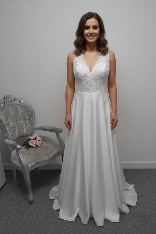 Bianco Evento ''Avalan'' ivory wedding dress  EU 42, UK 14