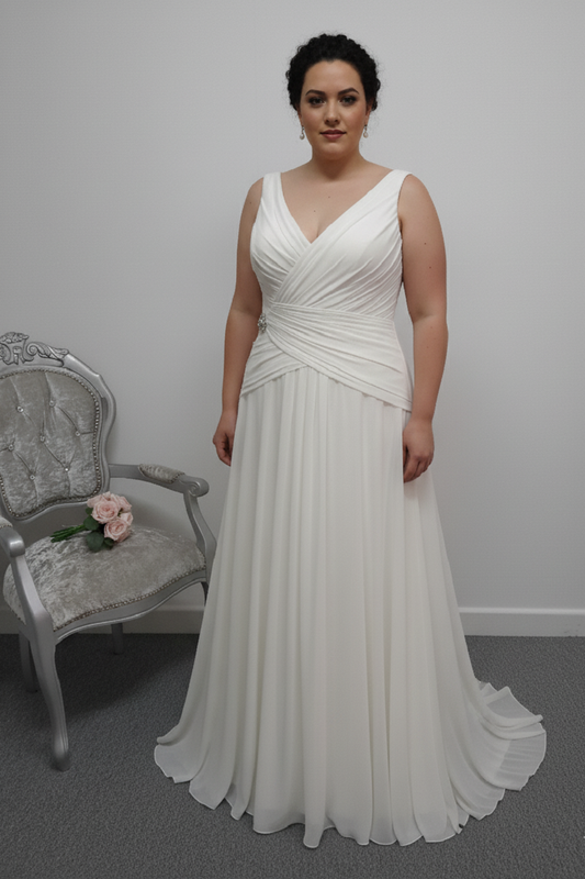 Sonsie ivory V-neck chiffon wedding dress UK 30