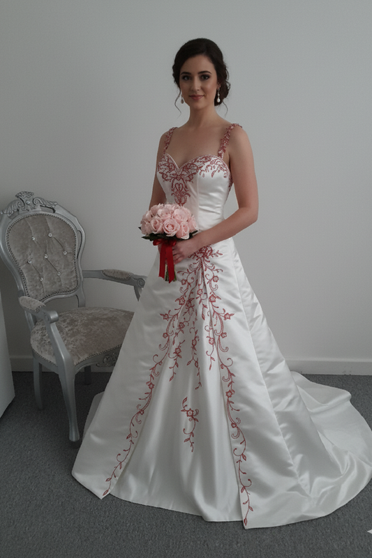 Alfred Angelo 1825 ivory/cherry wedding dress UK 8/10