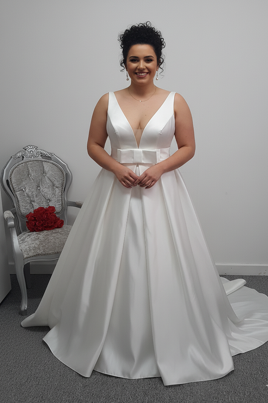 Adriana Alier ''Sol'' ivory satin wedding dress UK 16
