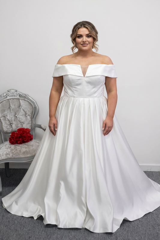 Ivory satin wedding dress UK 18