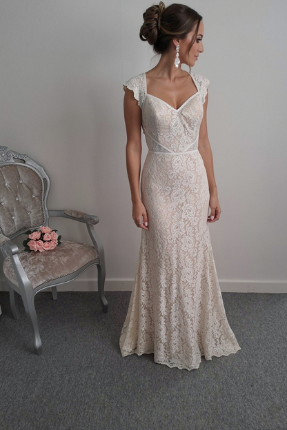 Watters ''Twilla'' ivory champagne lace wedding dress  UK 8