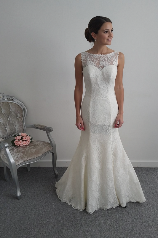 Ella Rose ivory lace wedding dress UK 8