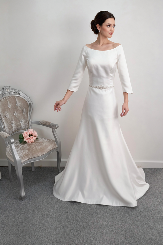 Romantica ivory wedding dress with 3/4 sleeves UK size 8