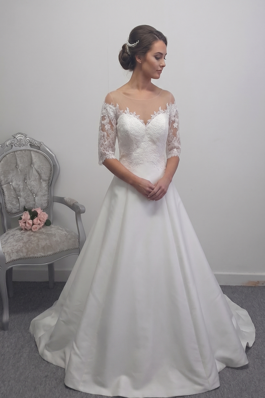 Anna Lizh ivory wedding dress with sleeves UK 14
