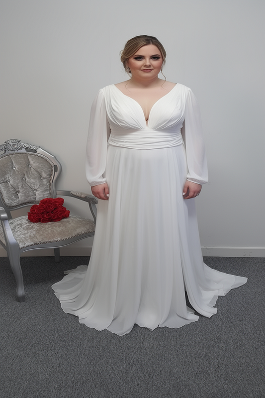 Monica Loretti ivory wedding dress with slit EU 54, UK 26