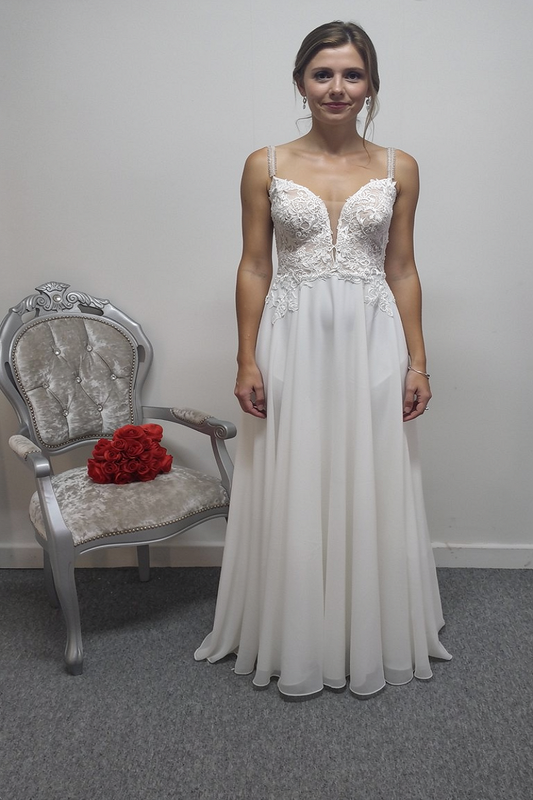 Kelsey Rose ivory wedding dress UK 12