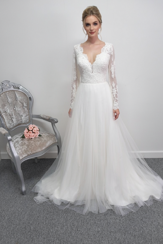 Eternity bride D5842  ivory wedding dress with sleeves UK 10