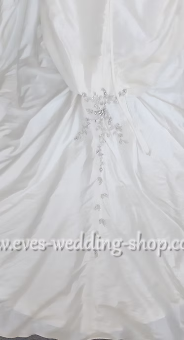 Sonsie  91016 ivory color wedding dress UK 26