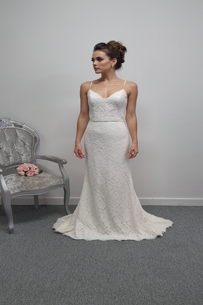 Warm ivory E.Ferrara lace wedding dress UK 12