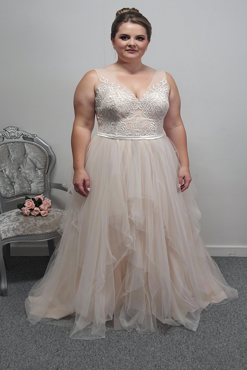 Galina ivory stone colour wedding dress US 18, UK 20