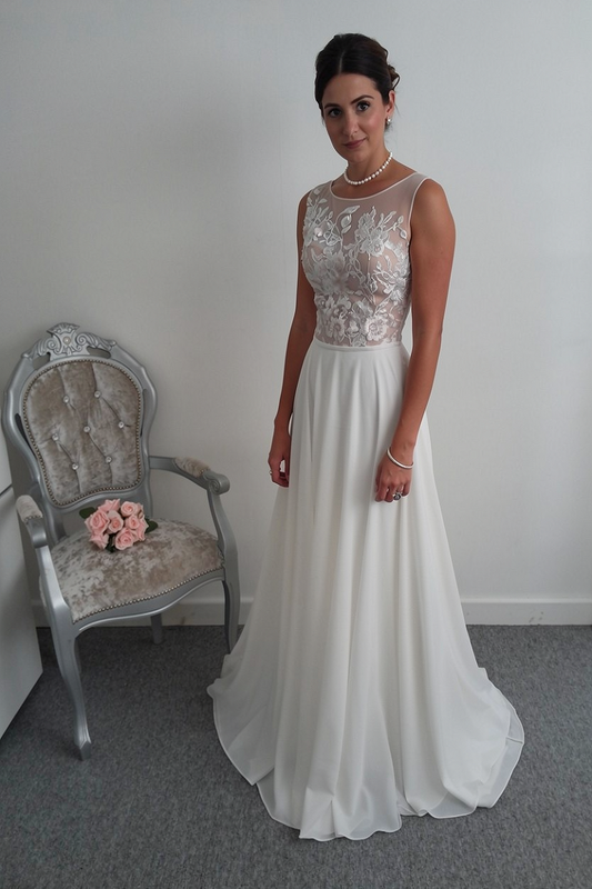 Ivory floral E. Ferrara chiffon wedding dress UK 12