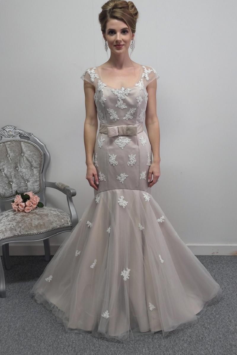 Lou Lou bridal grey wedding dress with bow UK 10
